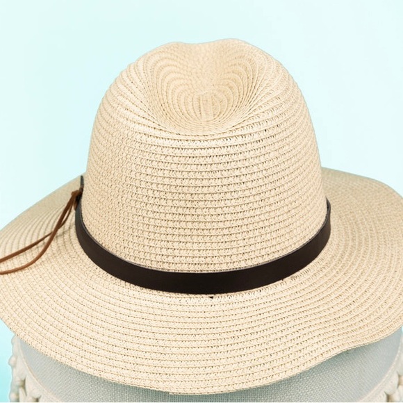 Panama boutique straw hat with faux leather band NWT UNISEX One Size - Picture 2 of 2